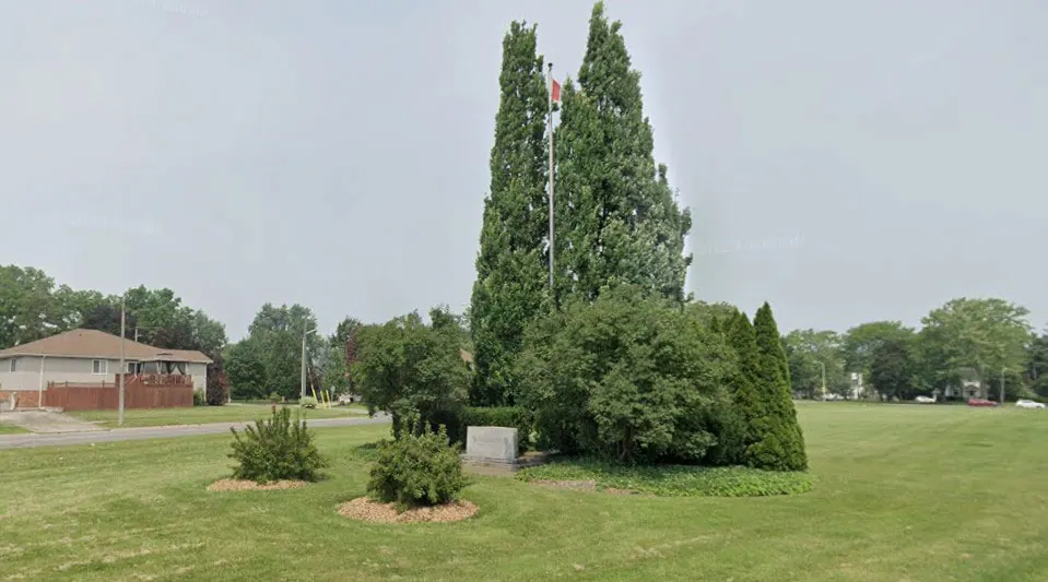 Ground-level view of Stamford Green Park